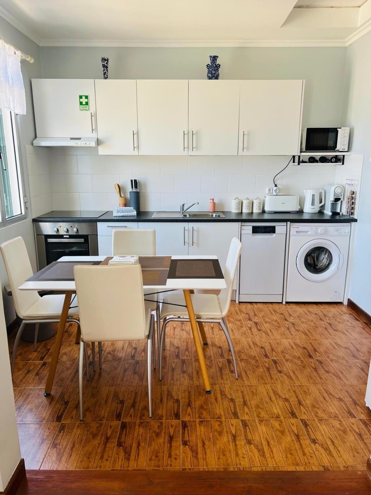 Noite'S House - Prazeres Apartment Luaran gambar